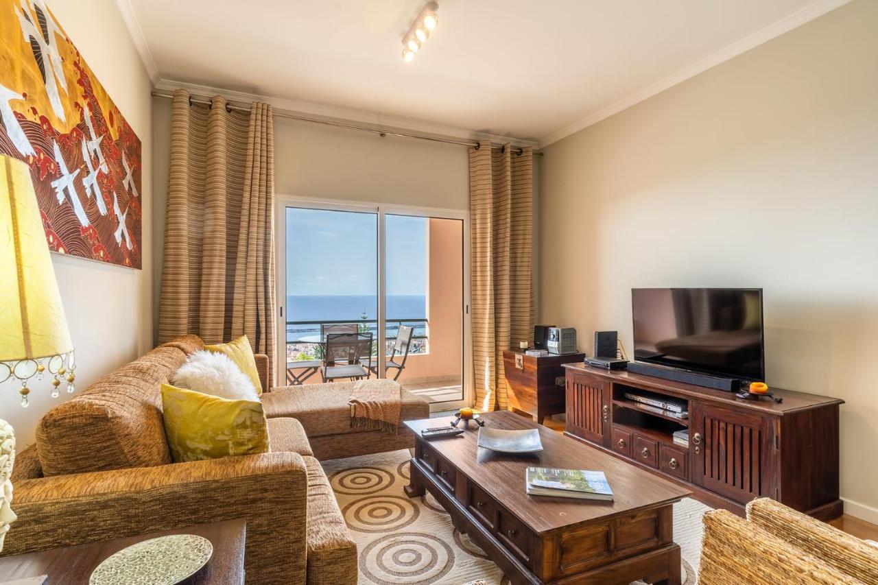 Stylish Apartment With Balcony And Amazing Views Over Funchal And The Sea Exteriör bild