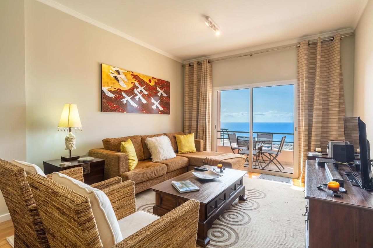 Stylish Apartment With Balcony And Amazing Views Over Funchal And The Sea Exteriör bild